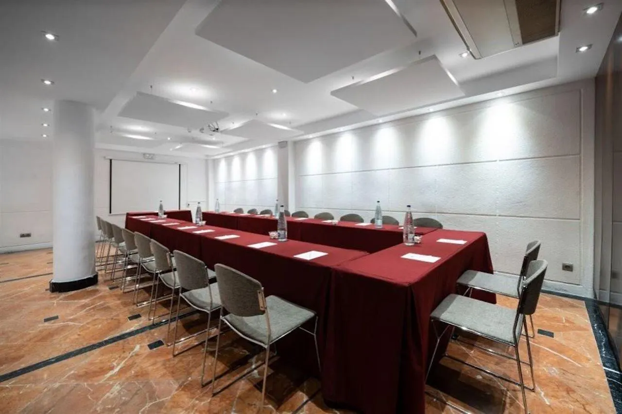 Hotel Catalonia Roma Barcelona 3*,