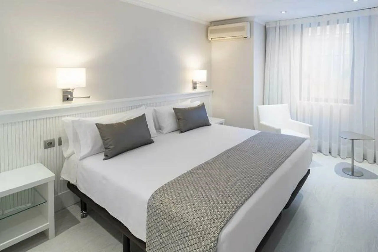 Hotel Catalonia Roma Barcelona