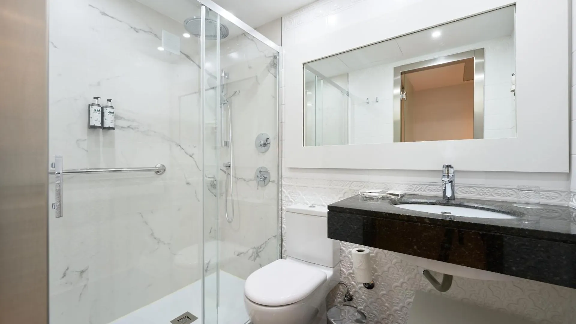 Hotel Catalonia Roma Barcelona
