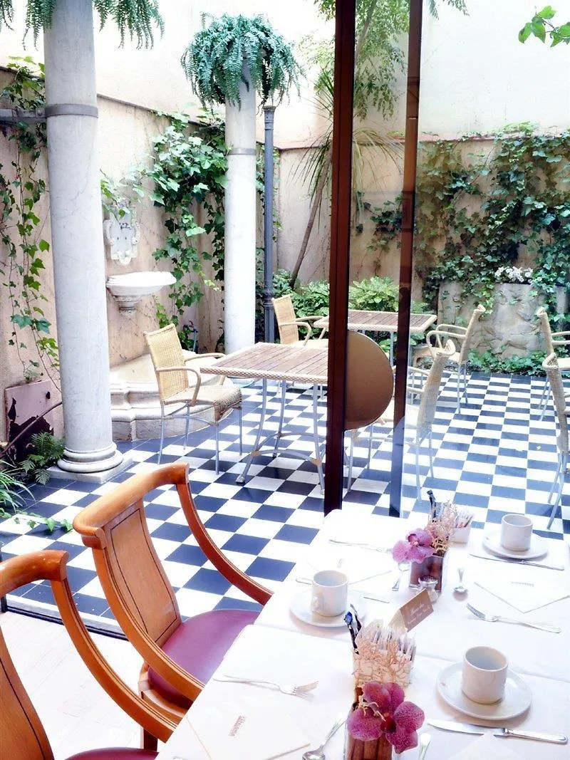 Hotel Catalonia Roma Barcelona